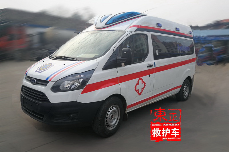 江鈴福特新全順中軸國五、國六排放中頂救護車V362（異形頂）圖片2