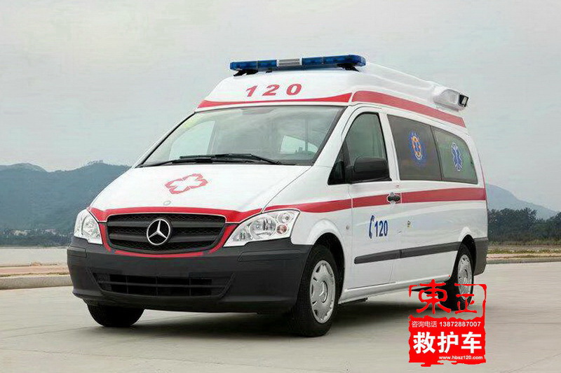 國六奔馳威霆高頂救護車圖片4